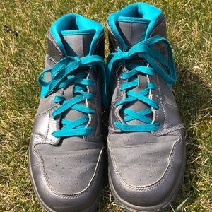 Air Jordan 1 basketball shoes